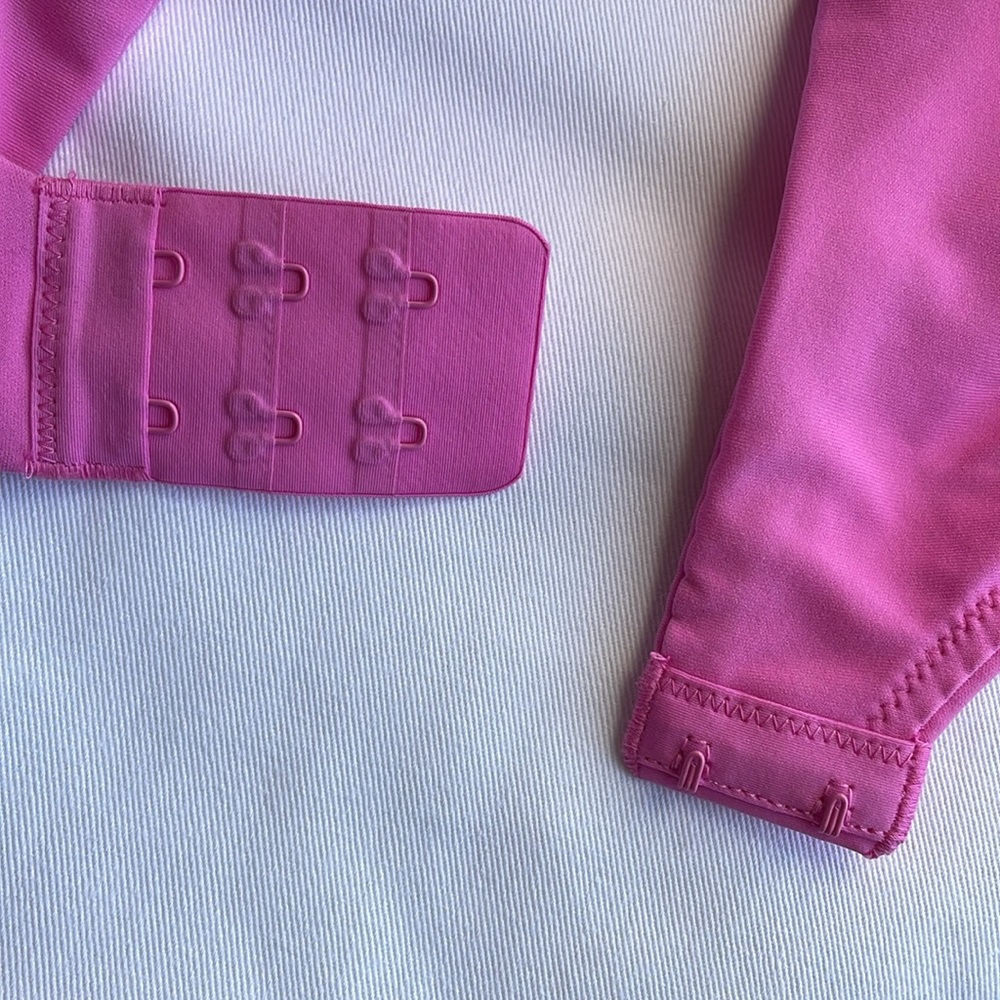SKIMS Push up Bra in Pink size 34ddd. NEW with Tags - Picture 3 of 5